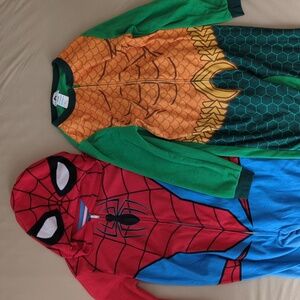2 Superhero Onesie pajama Set 8